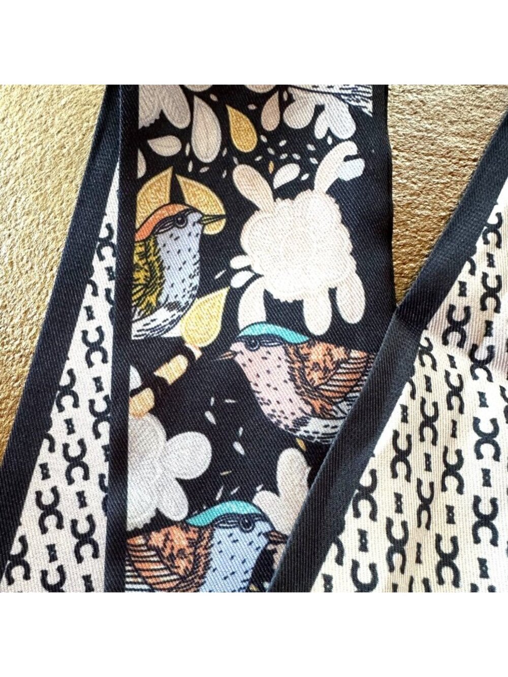 Twilly Scarf 36" X 2" Navy & Cream With Floral & Bird Design Reversible Pattern - Picture 4 of 5